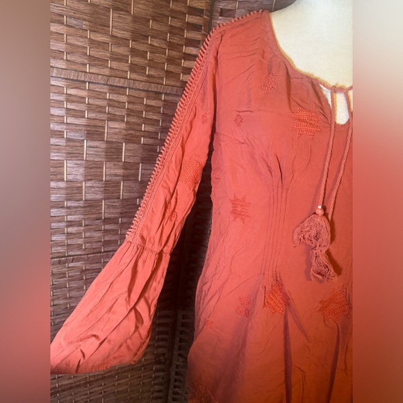 Monoreno dress Boho Large Orange Long sleeve Embroidered Design - Picture 6 of 9